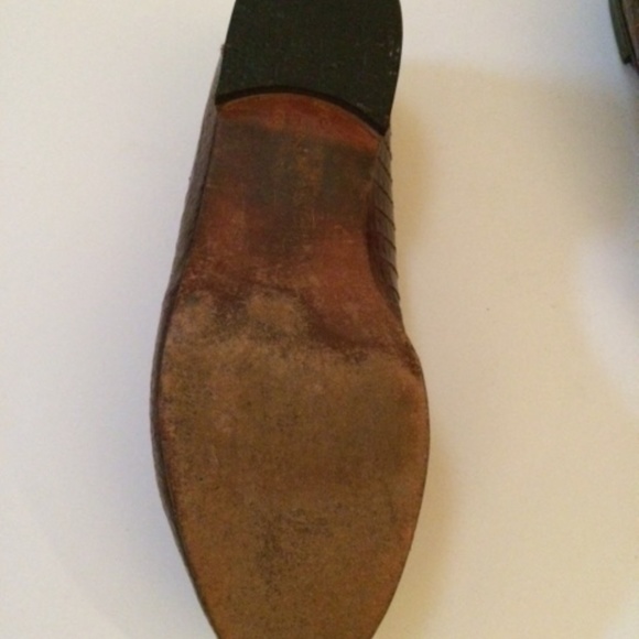 Genuine Crocodile Brown Tassel Loafers - Picture 5 of 7